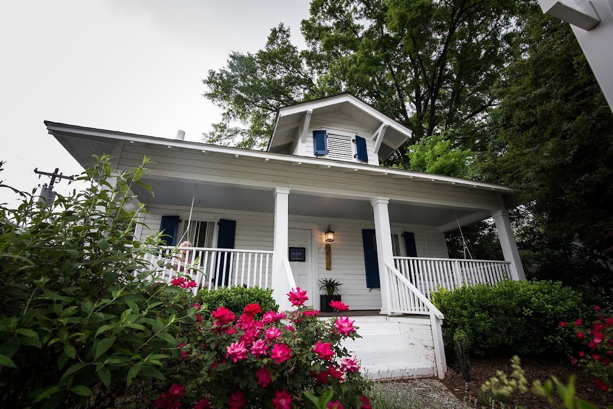 Bungalow 1325, Hotel in Charlotte