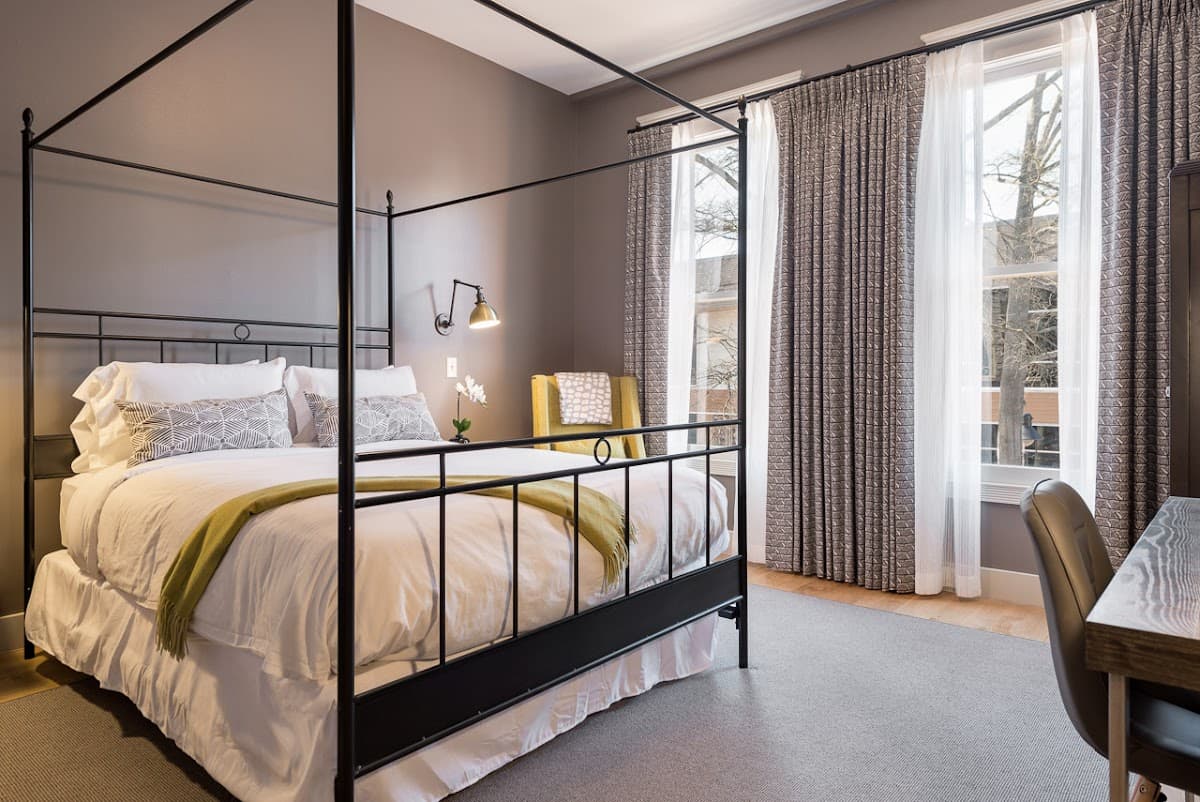 The Townsman, Hotel in Charlottesville