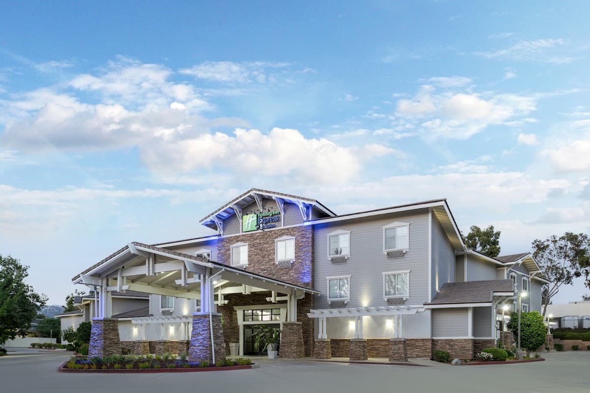 Holiday Inn Express & Suites San Dimas by IHG, Hotel in San Dimas