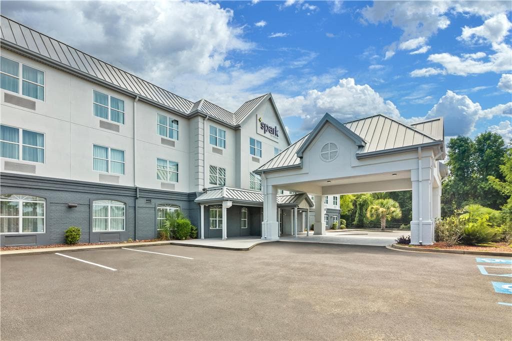Spark by Hilton Sumter, Hotel in Cherryvale