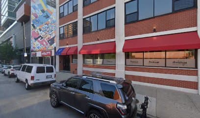 Explore Museum Campus from a Luxury Apartment in South Loop, Aparthotel in Near South Side
