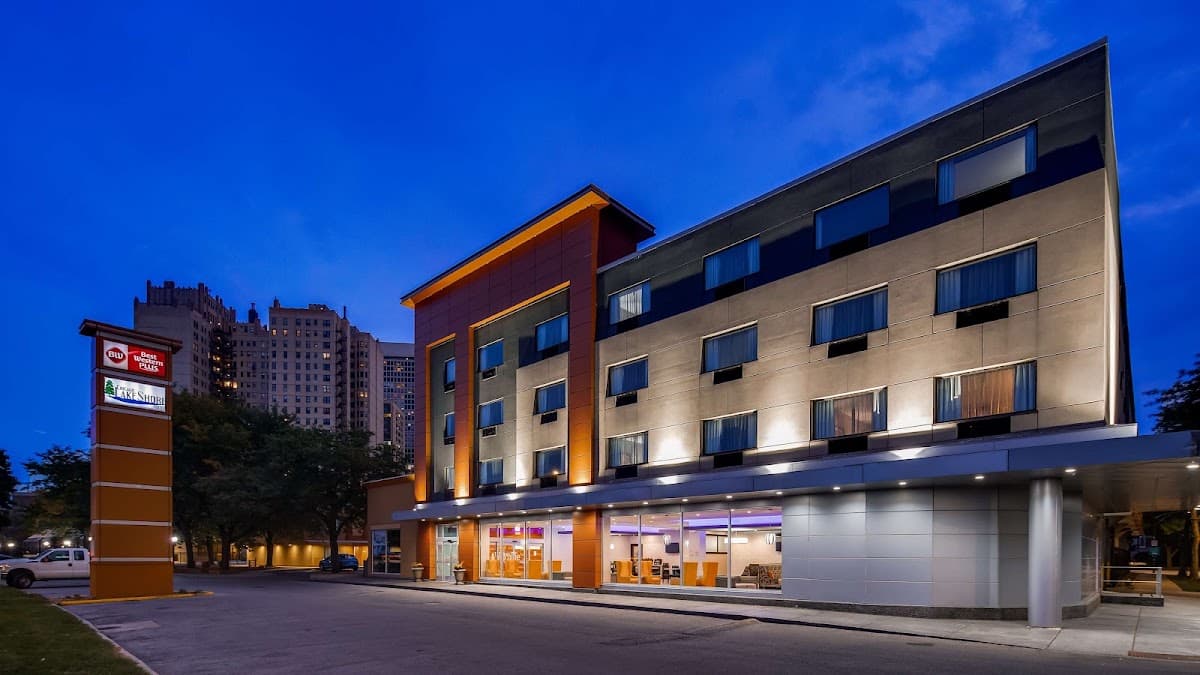 Hyde Park Chicago Hotel, Hotel in Kenwood