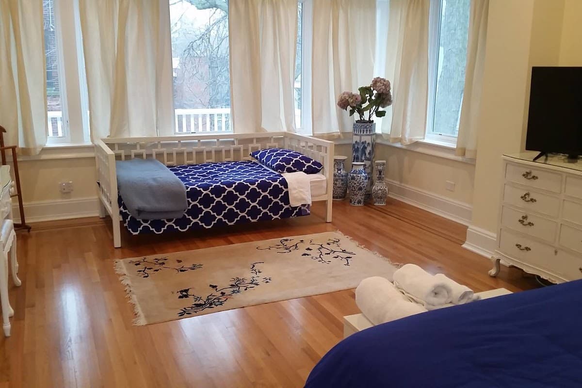 Hamlin House B&B, Bed & Breakfast in Kenwood