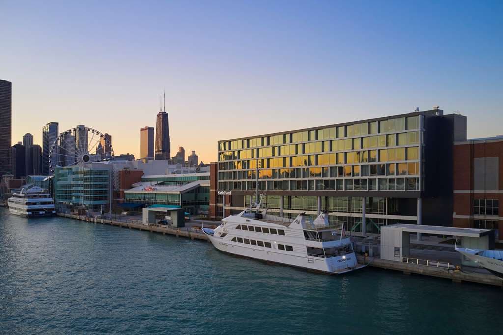 Sable at Navy Pier Chicago, Curio Collection by Hilton, Hotel in Chicago Loop