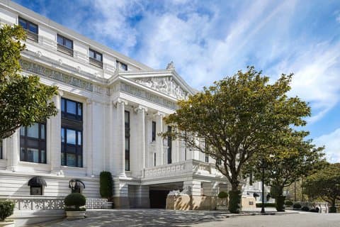 The Ritz-Carlton, San Francisco, Hotel in Chinatown