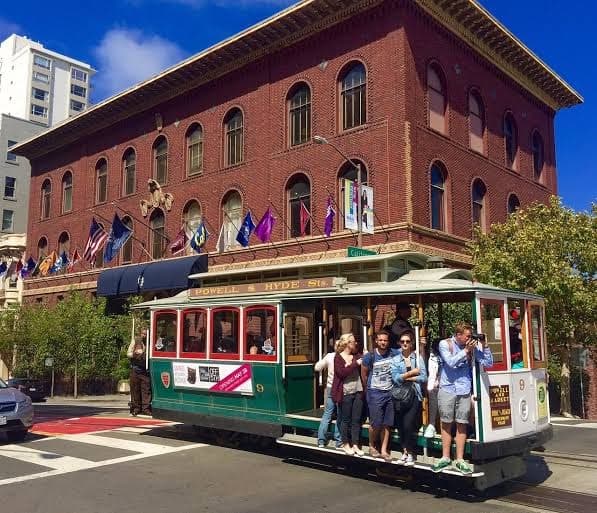 University Club of San Francisco, Hotel in Chinatown