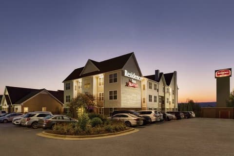 Residence Inn by Marriott Scranton, Hotel in Throop