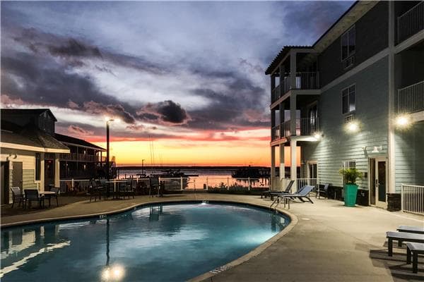 Marina Bay Hotel & Suites, an Ascend Collection Hotel, Hotel in Chincoteague