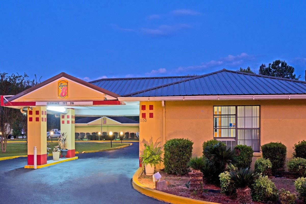 Super 8 by Wyndham Chipley, Hotel in Chipley