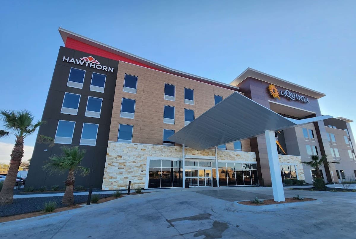 Hawthorn Extended Stay by Wyndham Del Rio, Hotel in Del Rio