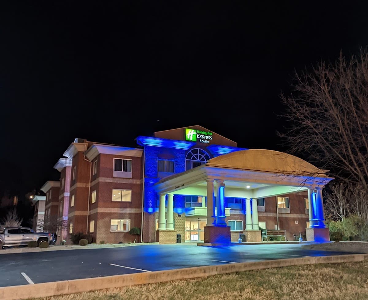 Holiday Inn Express & Suites Cincinnati SE Newport, an IHG Hotel, Hotel in Covington