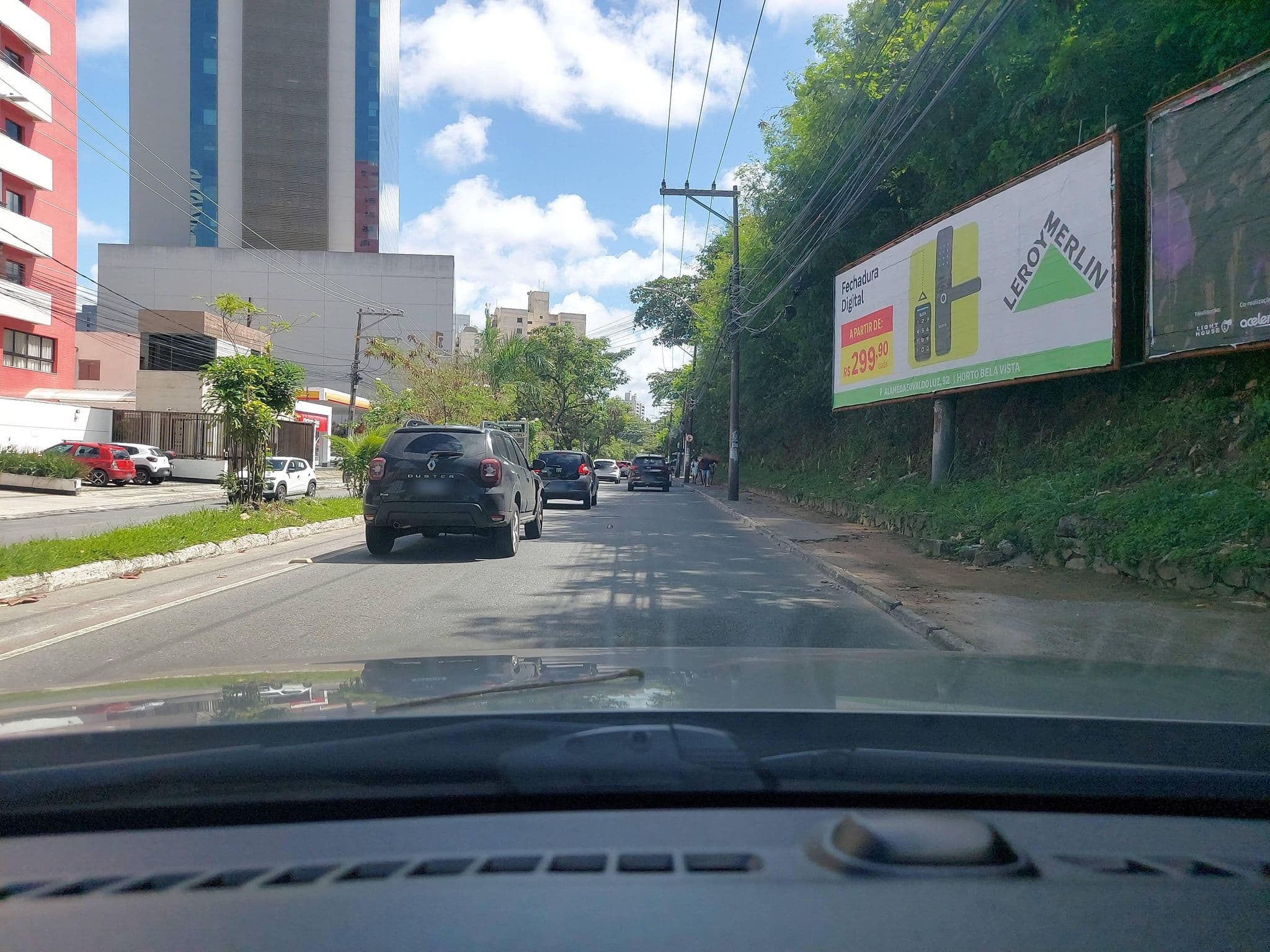 Street view near Edifício Lea, Salvador — © georgenqueiroz (CC BY-SA · Mapillary)
