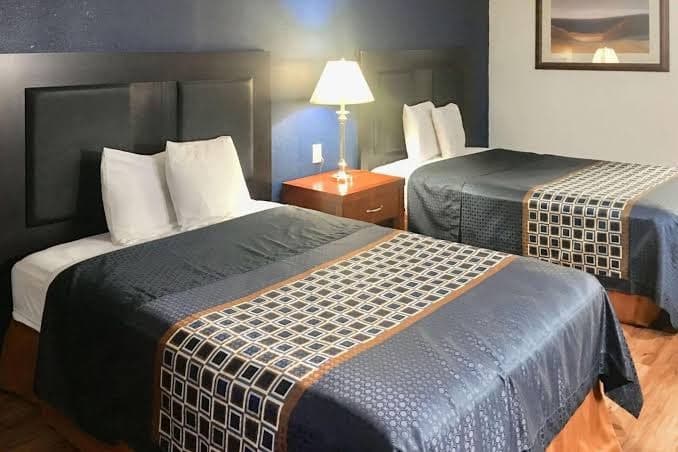 Rodeway Inn Circleville - Standard Room, 1 Double Bed, Smoking, Hotel in Logan Elm Village