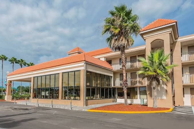 Quality Inn & Suites Kissimmee near Main Gate, Hotel in Citrus Ridge