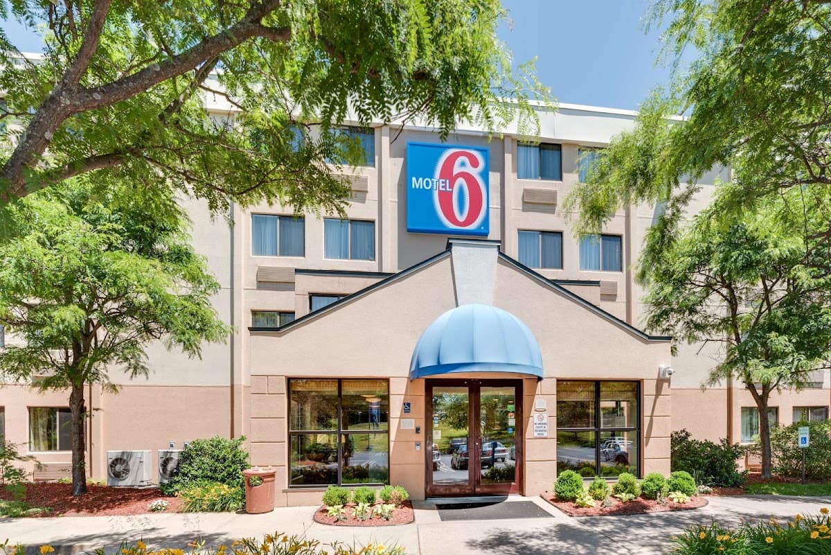 Motel 6 Milford, CT, Hotel in City of Milford (balance)