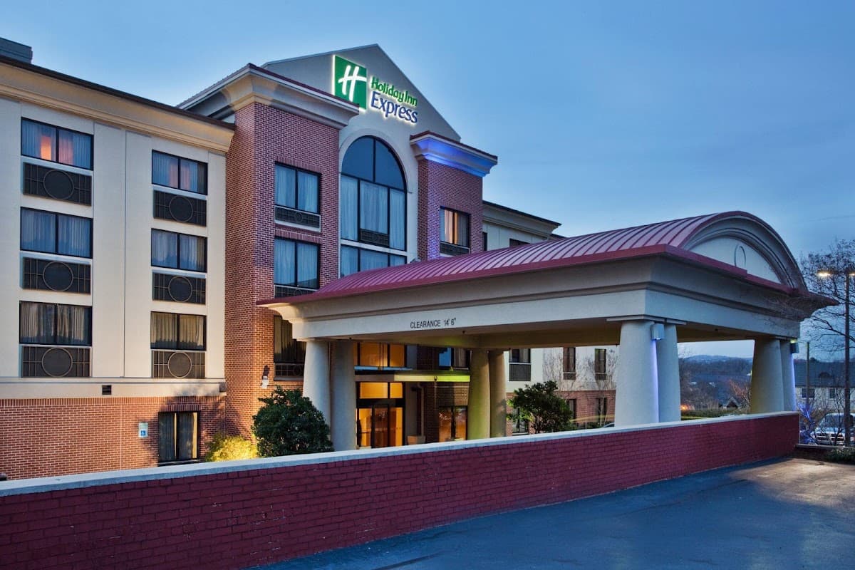Holiday Inn Express & Suites Greenville-Downtown by IHG, Hotel in City View
