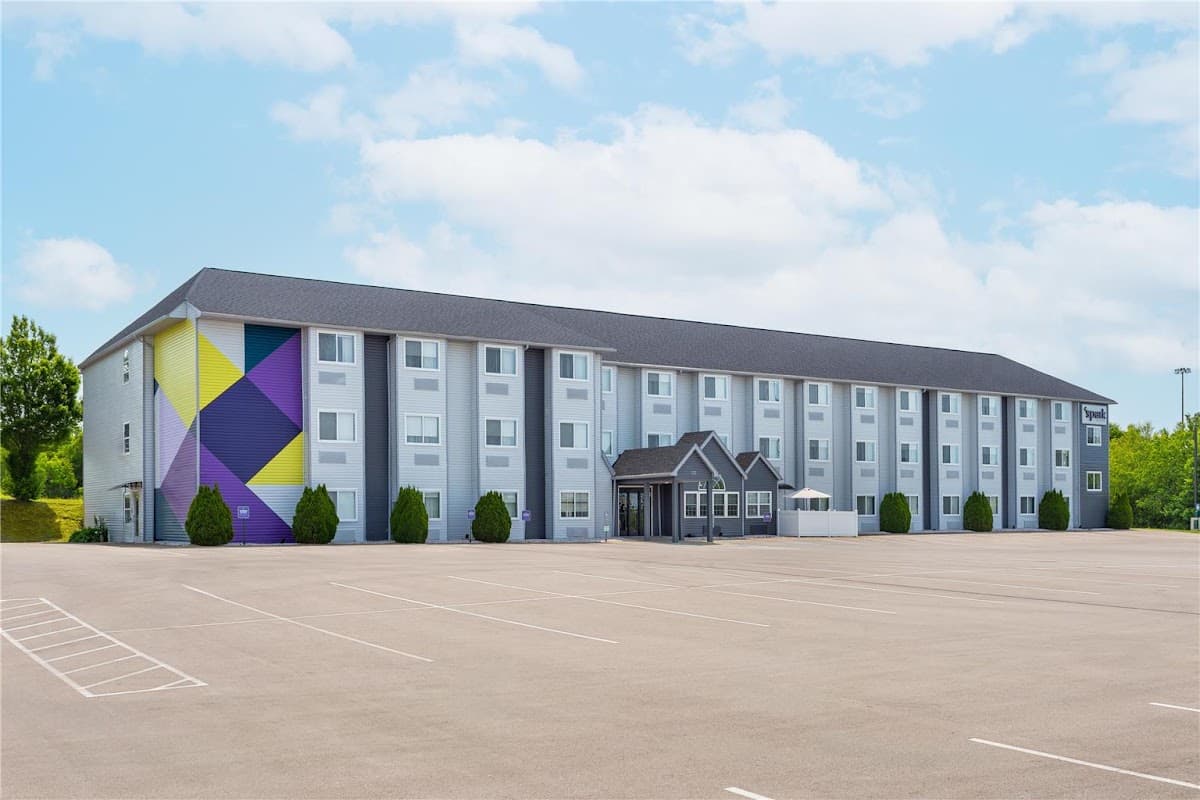 Spark by Hilton Clarion, Hotel in Clarion