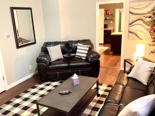 The House Hotels - Storer 2 - Comfortable 6 Beds!!! Whole House - Apartment, Hotel in Clark-Fulton