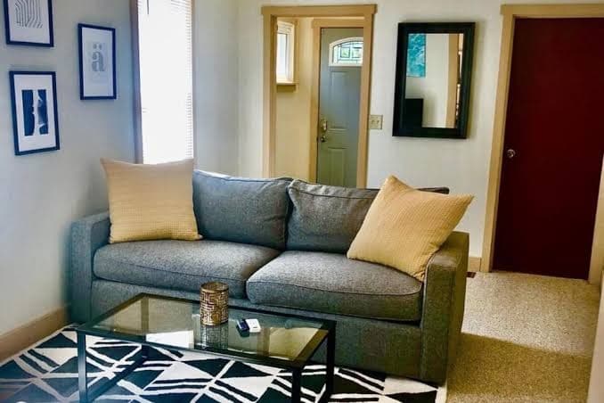 The House Hotels - W47th 2 - 5 Minutes from Downtown - Apartment, Hotel in Detroit-Shoreway