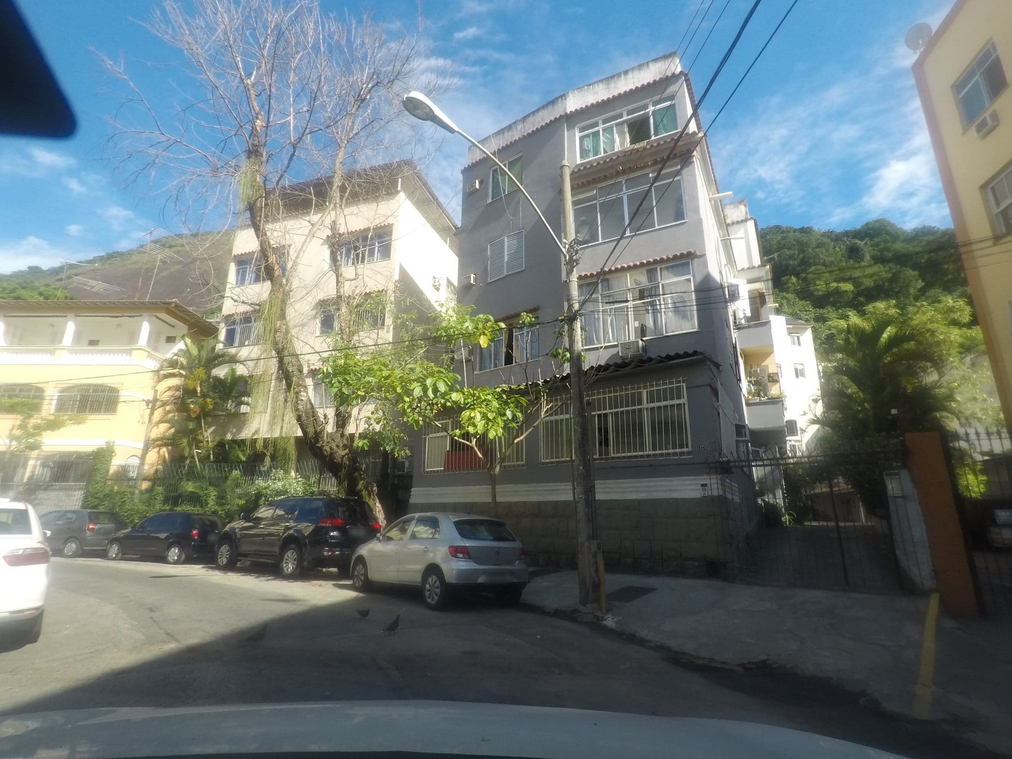 Street view near Hotel Panda, Copacabana — © marciosampaio (CC BY-SA · Mapillary)