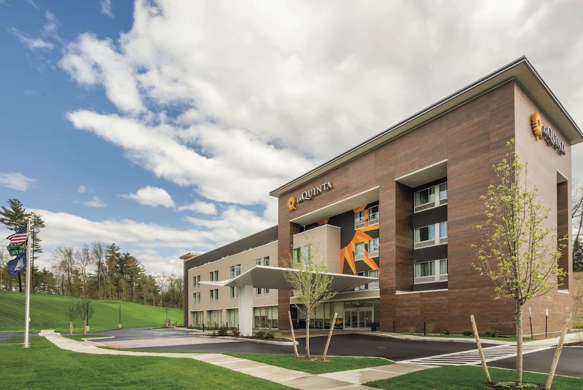 La Quinta Inn & Suites by Wyndham Clifton Park/Saratoga Area, Hotel in Clifton Park