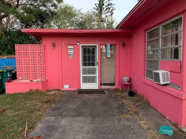 Vacation HomeStay Rental Rooms, Bed & Breakfast in Cocoa