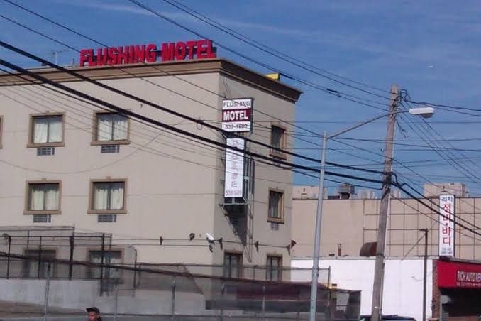 Flushing Motel, Motel in College Point