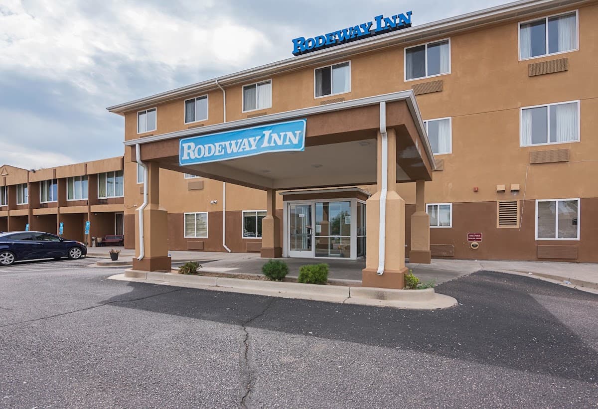 Rodeway Inn Central Colorado Springs, Hotel in Cimarron Hills