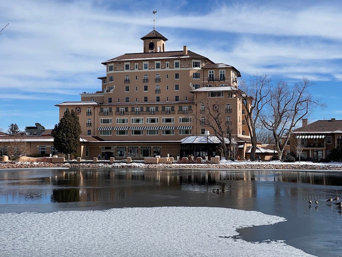 The Broadmoor Hotel West Tower, Hotel in Colorado Springs