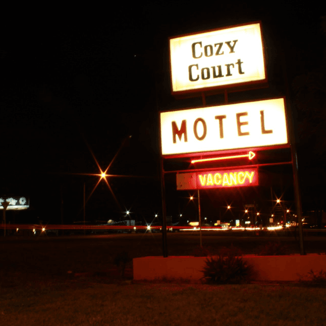 Cozy Court Motel, Motel in Combee Settlement
