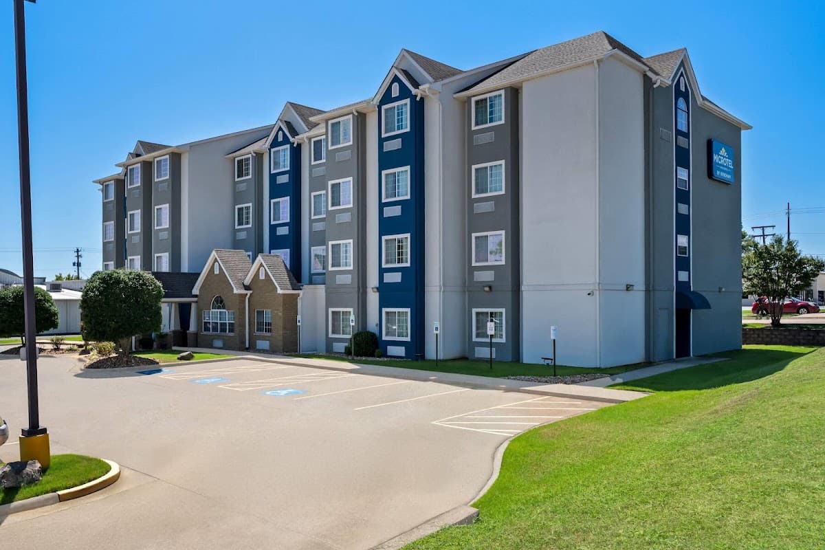 Microtel Inn & Suites by Wyndham Conway, Hotel in Conway