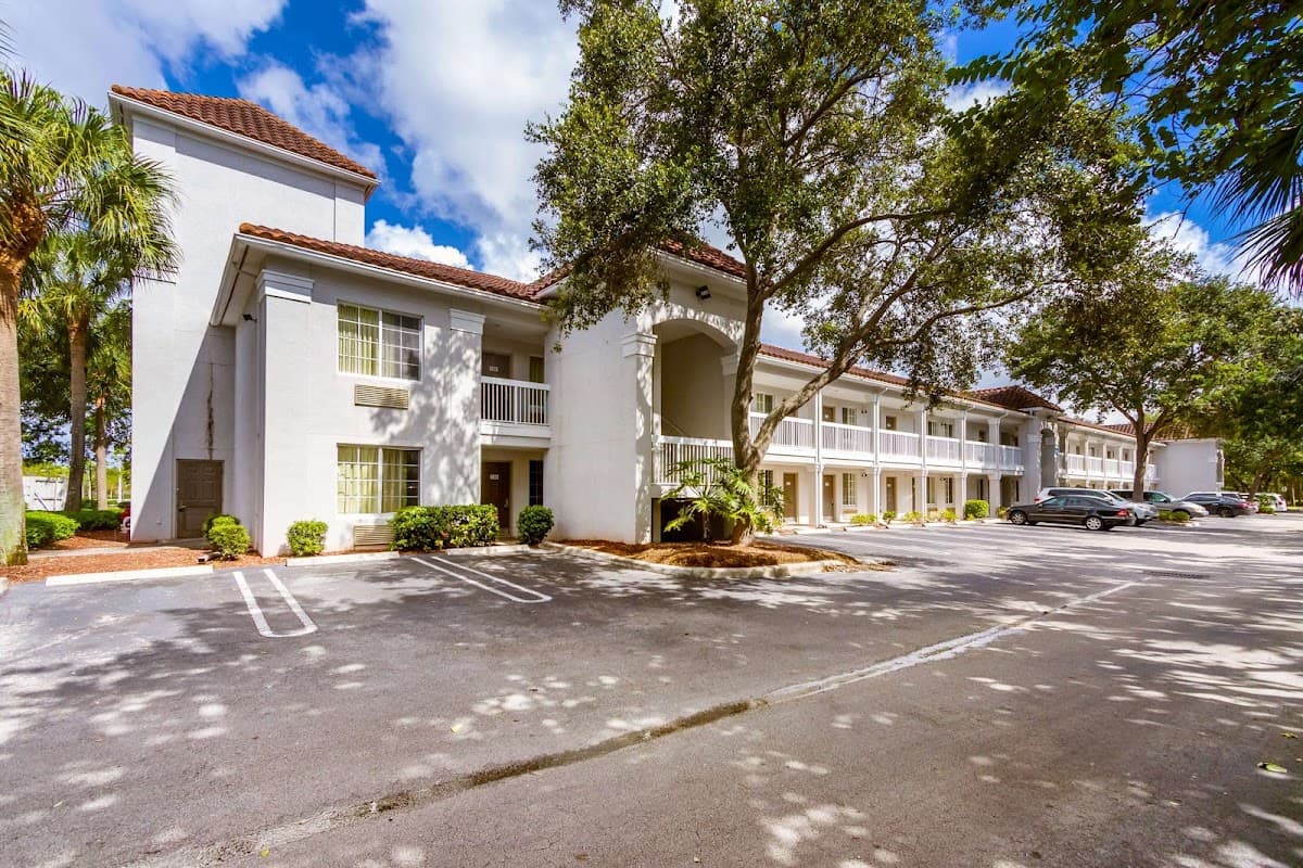 Studio 6 Extended Stay - Coral Springs, FL - Fort Lauderdale, Aparthotel in Coral Springs