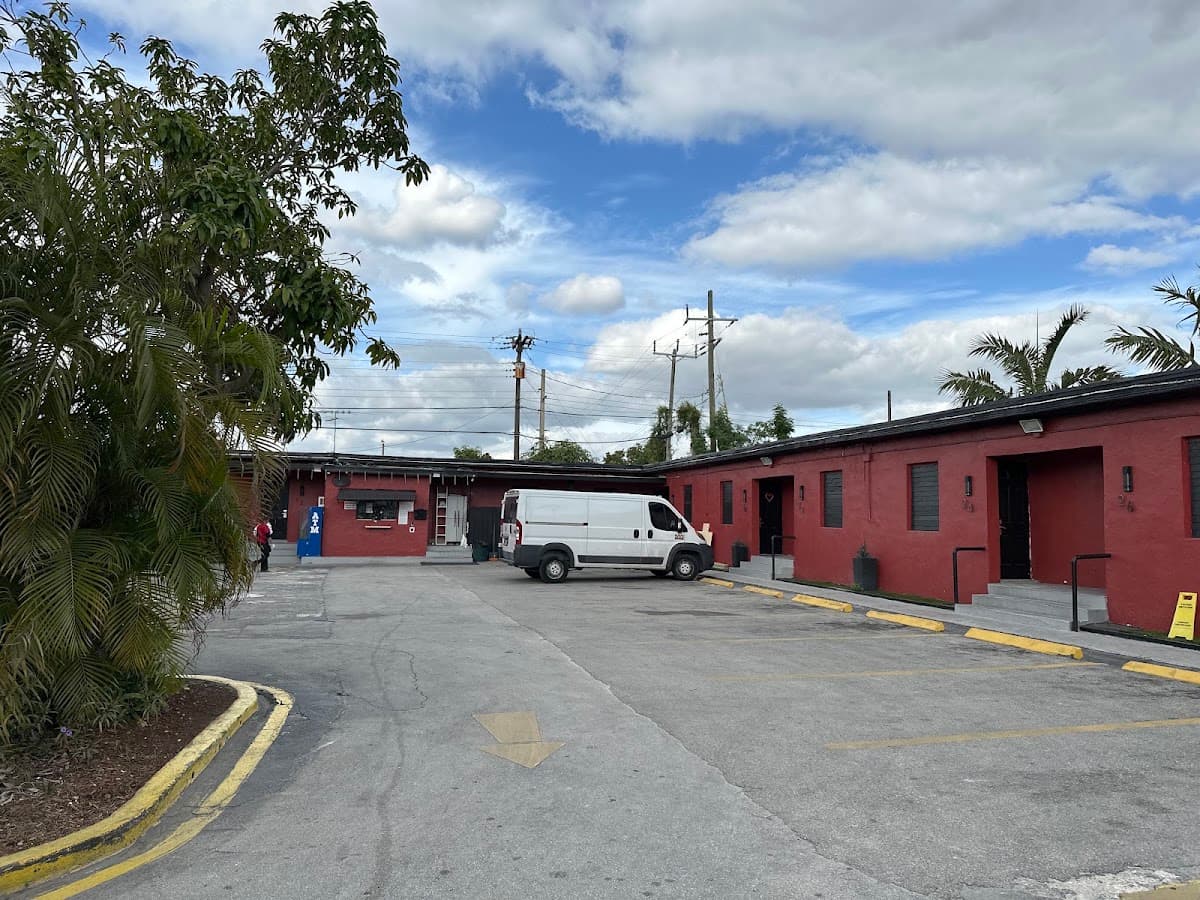 Motel 77, Motel in Little Havana