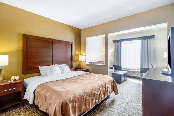 HOTELWORLD INN & SUITES, Hotel in North Corbin