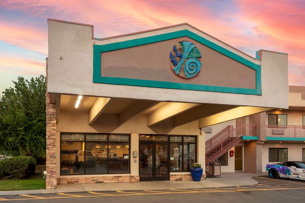 Turquoise Inn & Suites, Hotel in Cortez