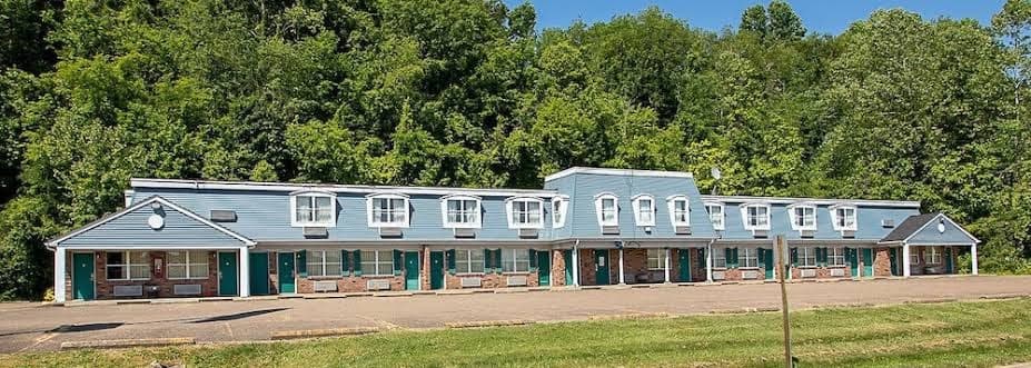 Country Squire Inn & Suites, Hotel in Coshocton