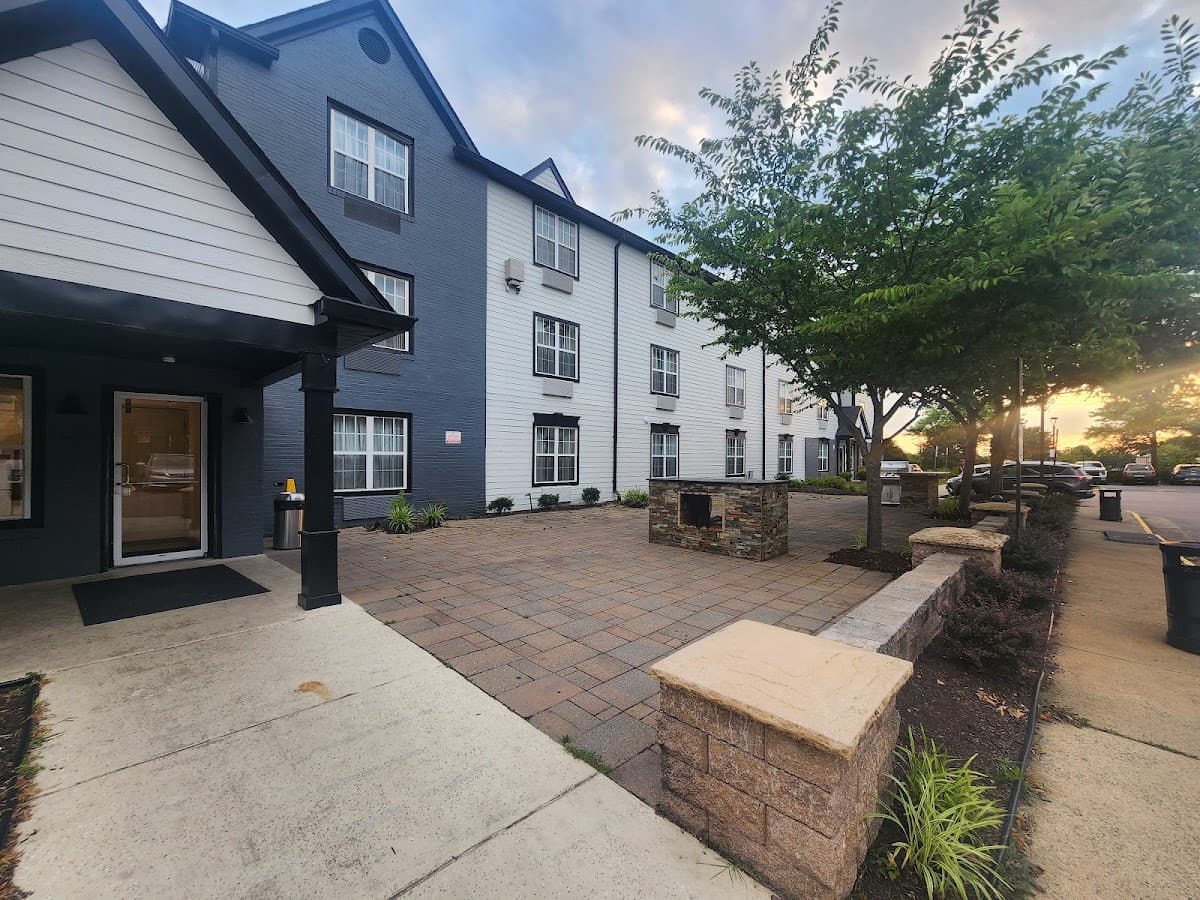 Dulles Suites Extended Stay, Hotel in Dulles Town Center
