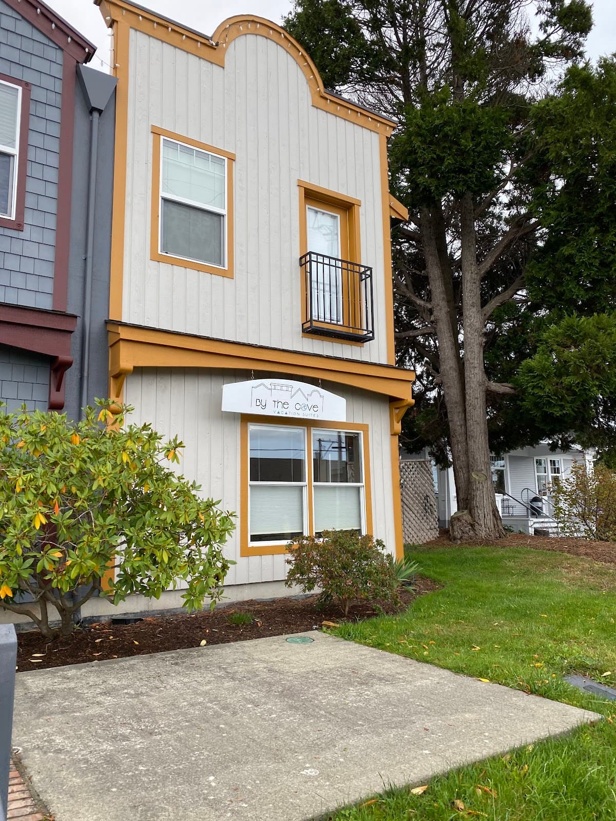 By the Cove Vacation Suites, Hotel in Coupeville