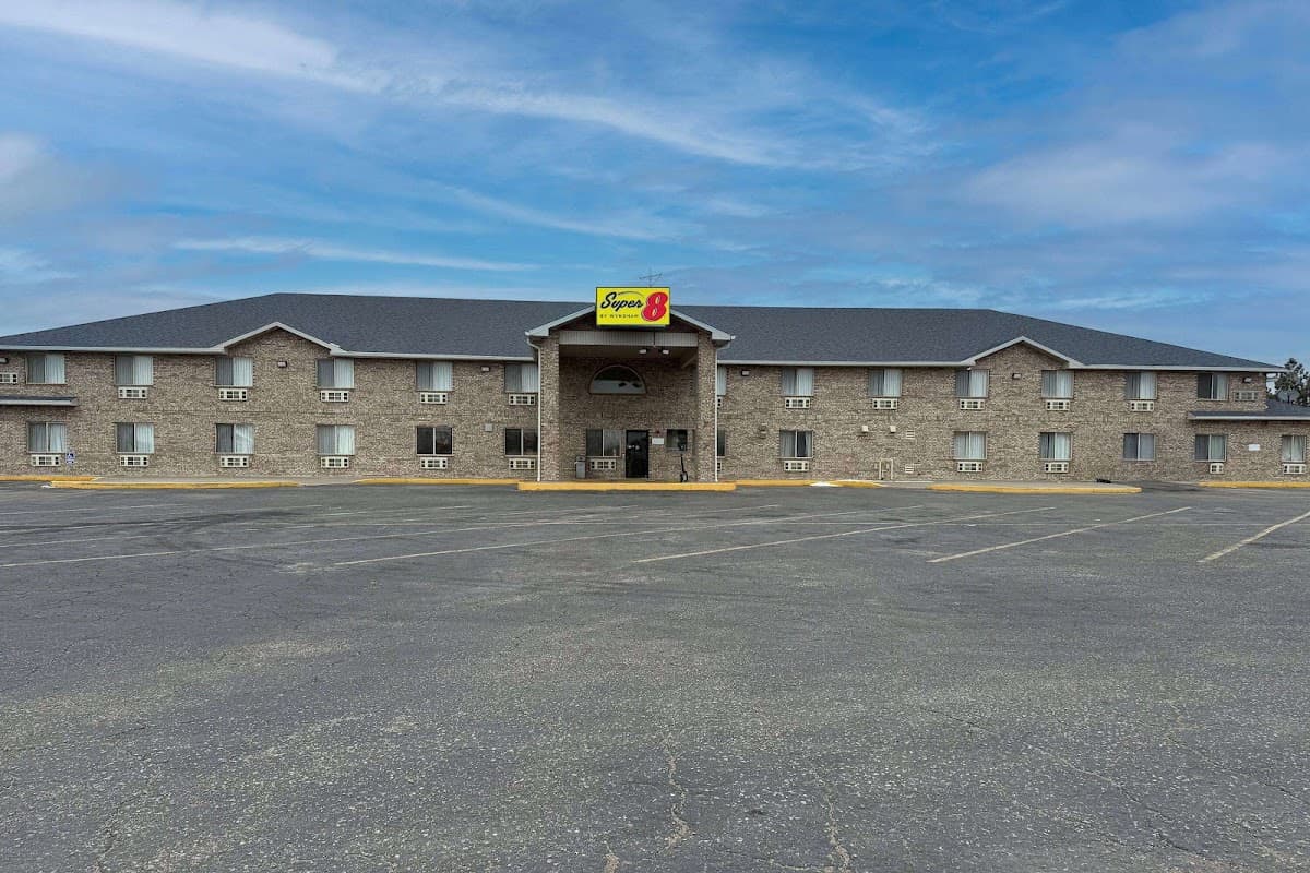 Super 8 by Wyndham Cozad, Hotel in Cozad
