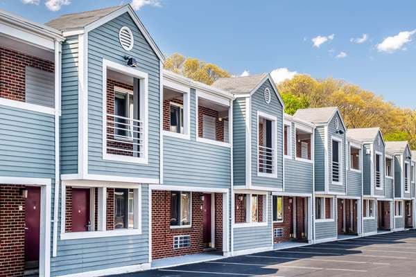 Econo Lodge Cranston - Providence, Hotel in Cranston