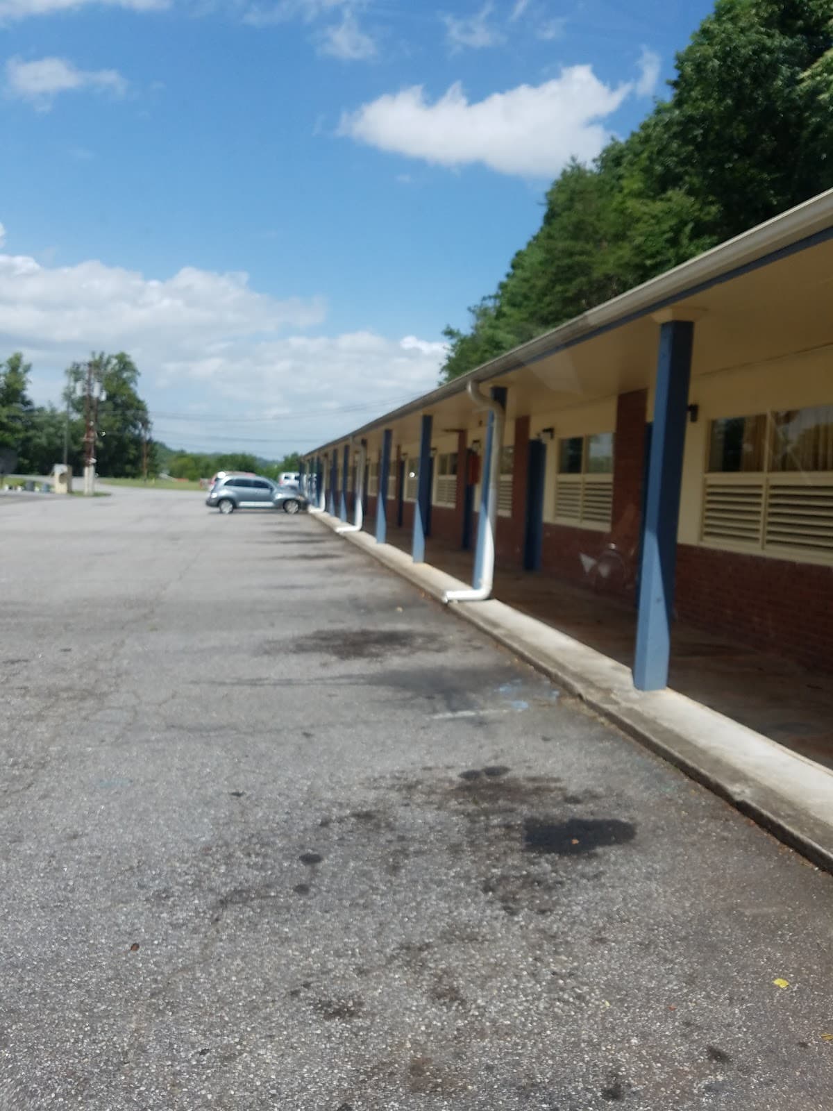 Lowes Motel Wilkesboro, Hotel in Wilkesboro