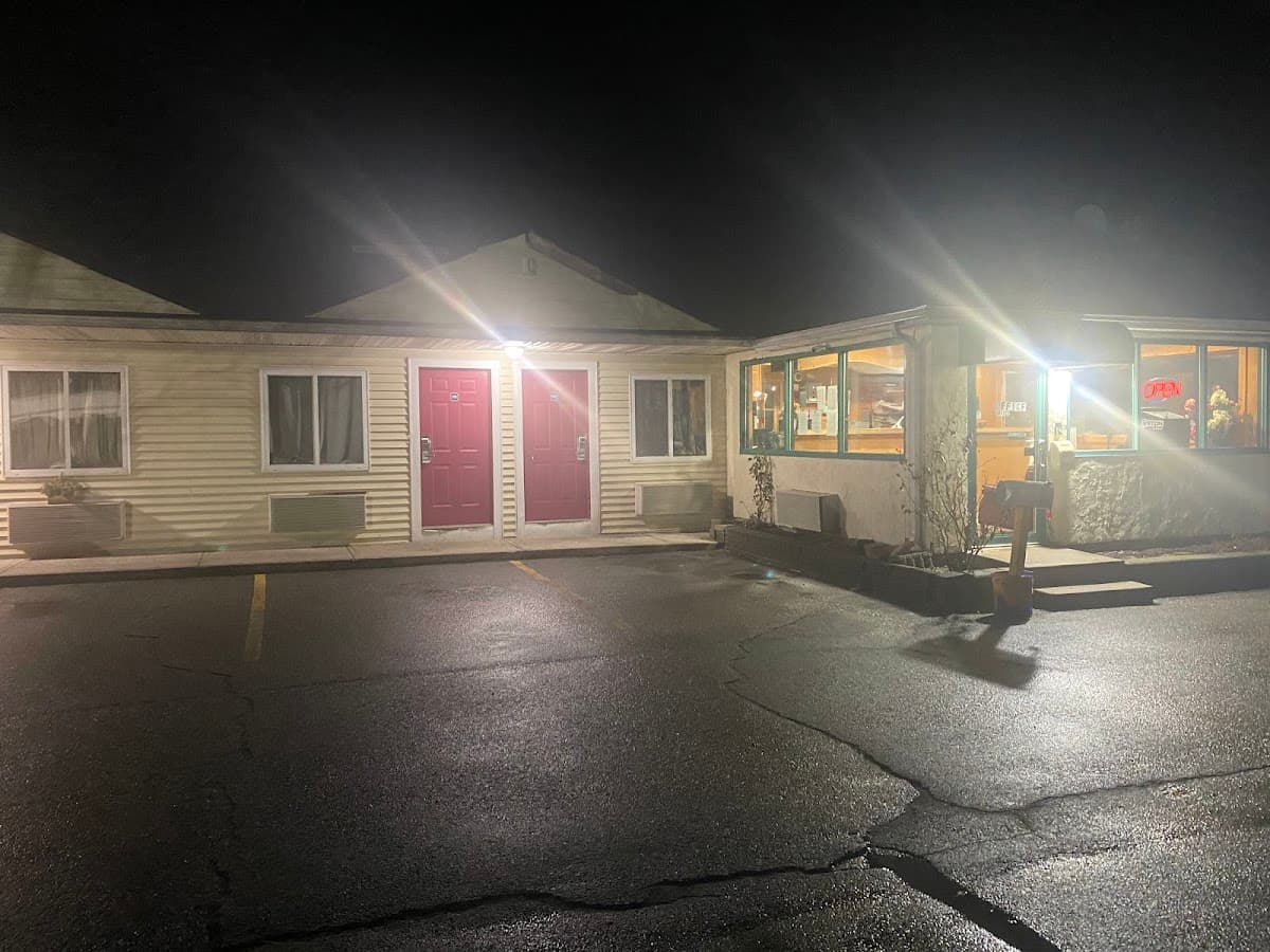Travelers Motor Lodge, Hotel in Cumberland Hill