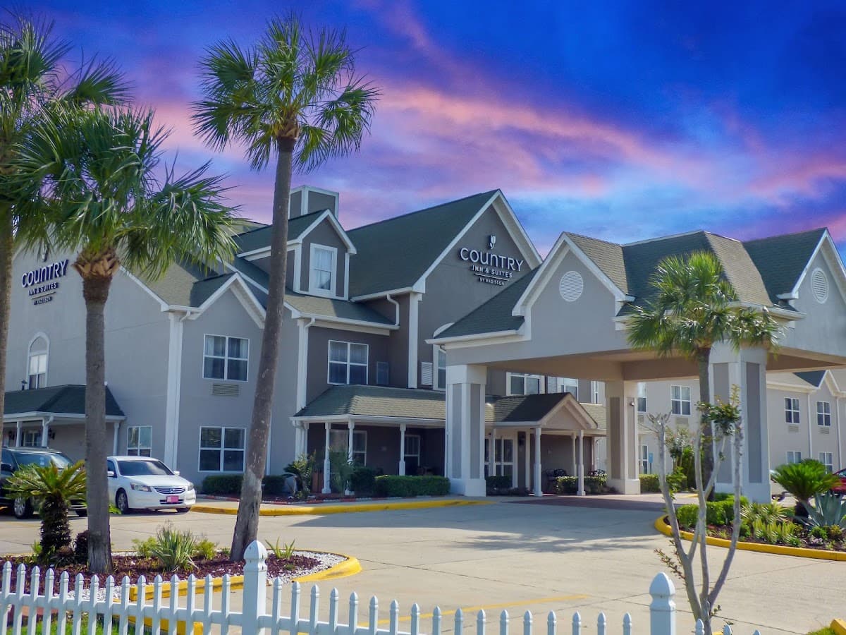 Country Inn & Suites by Radisson, Biloxi-Ocean Springs, MS, Hotel in Gulf Hills