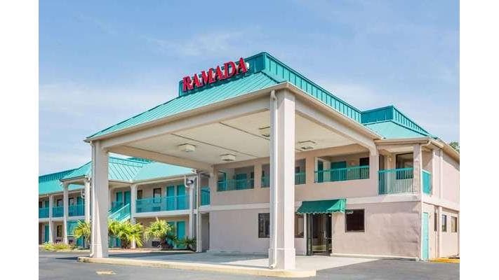 Ramada Limited Biloxi/Ocean Springs, Hotel in Gulf Hills