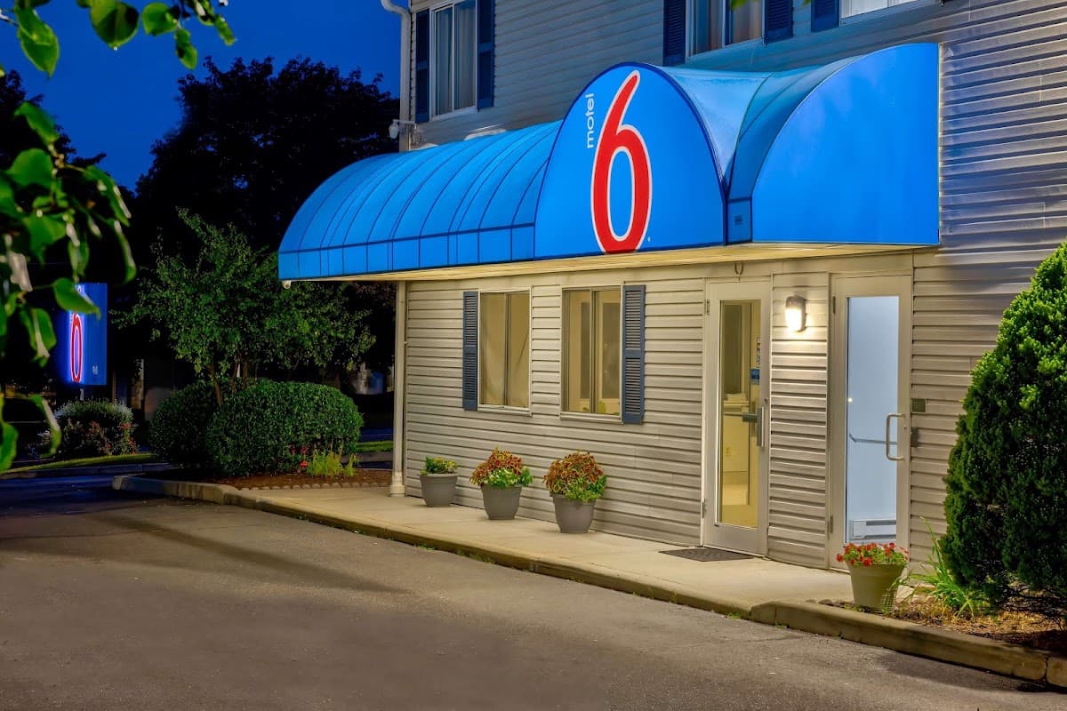 Motel 6 Bethel, CT - Danbury, Hotel in Bethel