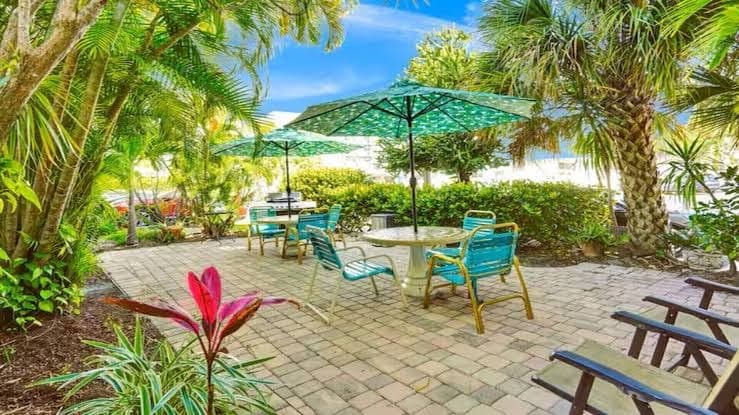 Beach Tide Motel - 1 Bedroom 2 Queen Beds 1 Twin sofabed, Motel in Dania Beach