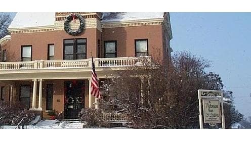 Victorian Inn Bed and Breakfast, Hotel in Rock Island