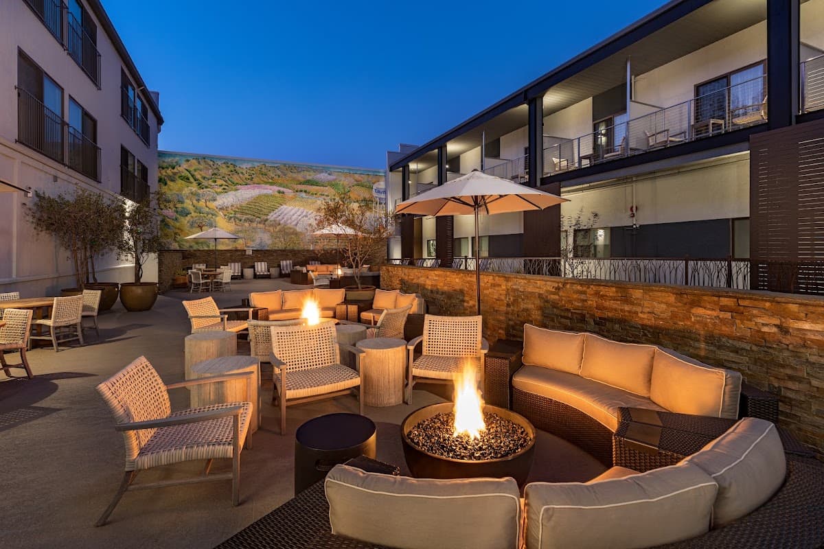 Hilton Garden Inn Davis Downtown, Hotel in Davis