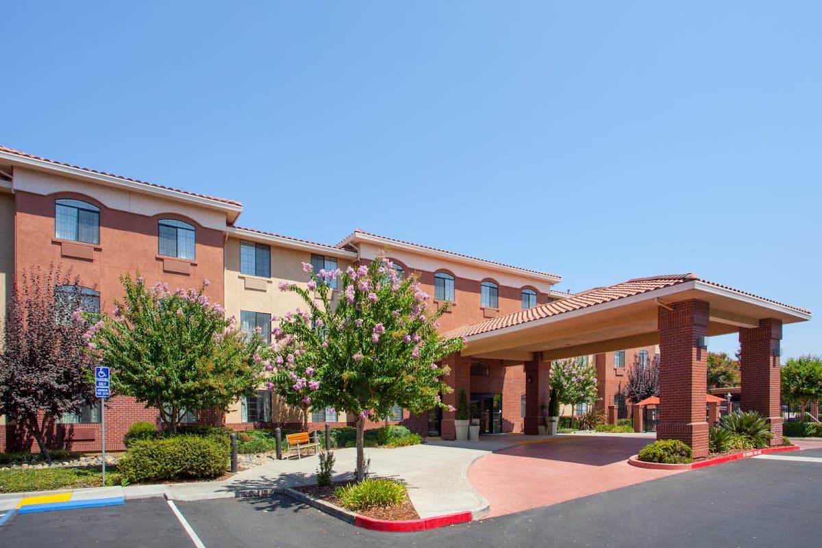 Holiday Inn Express & Suites Davis - University Area by IHG, Hotel in Davis