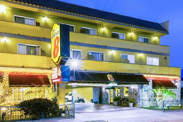 Super 8 by Wyndham Inglewood/LAX/LA Airport, Hotel in Lennox